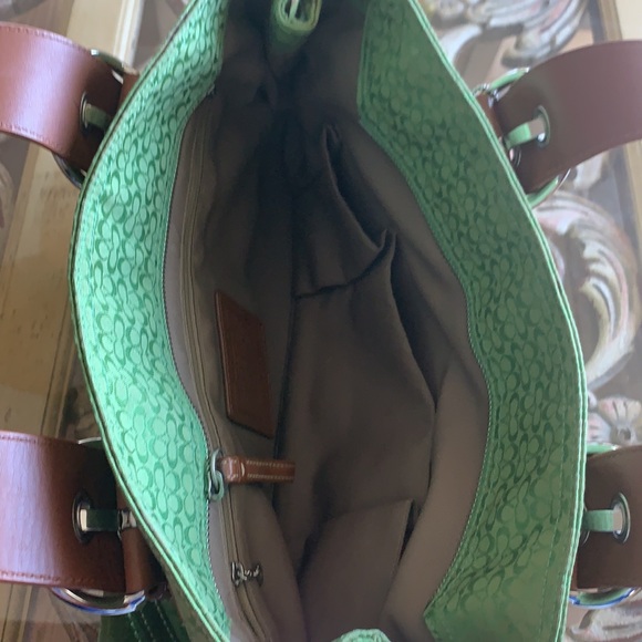Green Coach Handbag - Picture 6 of 14